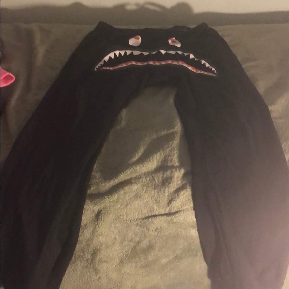 A bathing ape Joggers